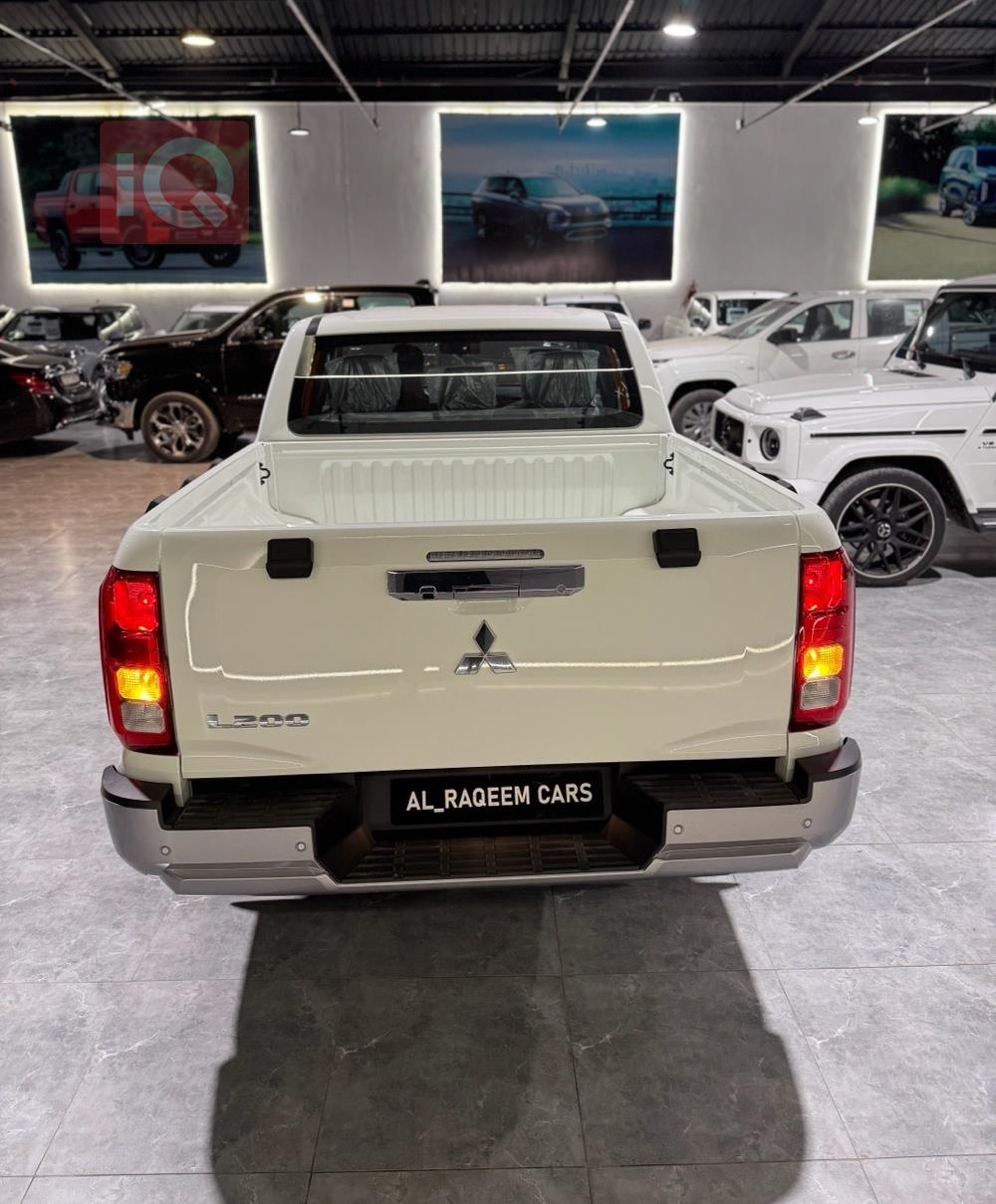 ميتسوبيشي L200